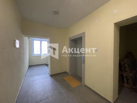 Продам однокомнатную (1-комн.) квартиру, Летчика Захарова ул, 18, Иваново г