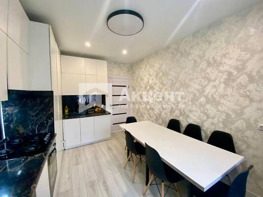 Продам двухкомнатную (2-комн.) квартиру, 1-я Нагорная ул, 11, Иваново г