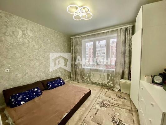 Продам двухкомнатную (2-комн.) квартиру, 1-я Нагорная ул, 11, Иваново г