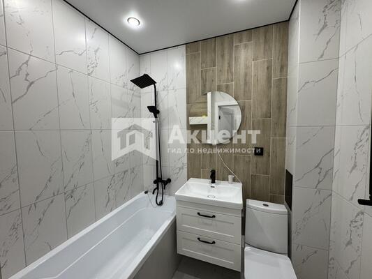 Продам однокомнатную (1-комн.) квартиру, Богдана Хмельницкого ул, 7Б, Иваново г