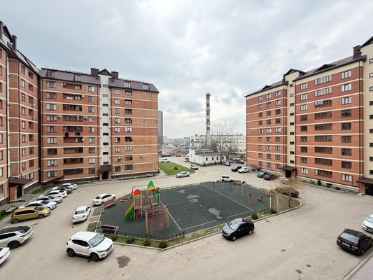Продам трехкомнатную (3-комн.) квартиру, Московская ул, 12, Нальчик г