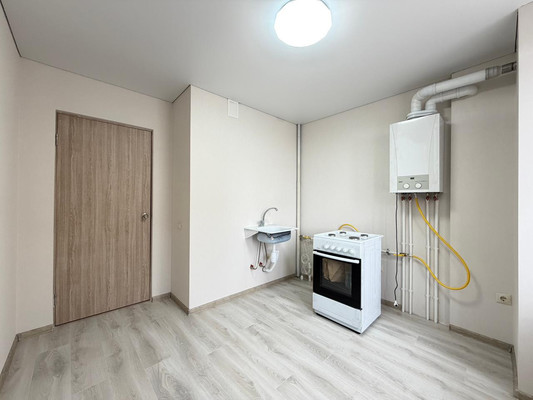 Продам трехкомнатную (3-комн.) квартиру, Московская ул, 12, Нальчик г