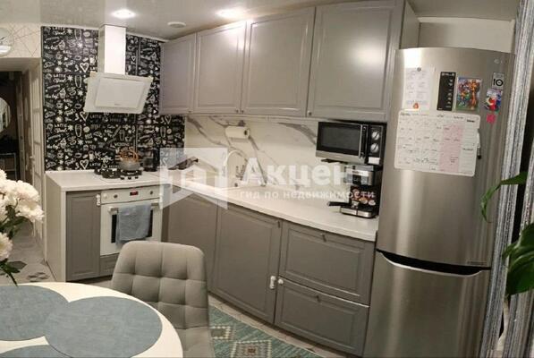 Продам двухкомнатную (2-комн.) квартиру, Кавалерийская ул, 16, Иваново г