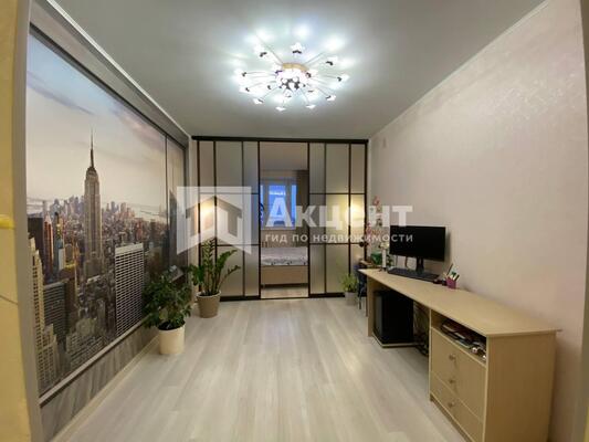 Продам однокомнатную (1-комн.) квартиру, Богдана Хмельницкого ул, 55, Иваново г