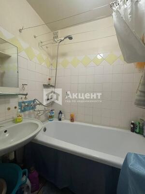 Продам трехкомнатную (3-комн.) квартиру, Жарова ул, 8, Иваново г