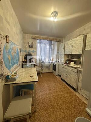 Продам трехкомнатную (3-комн.) квартиру, Жарова ул, 8, Иваново г