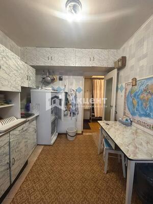 Продам трехкомнатную (3-комн.) квартиру, Жарова ул, 8, Иваново г