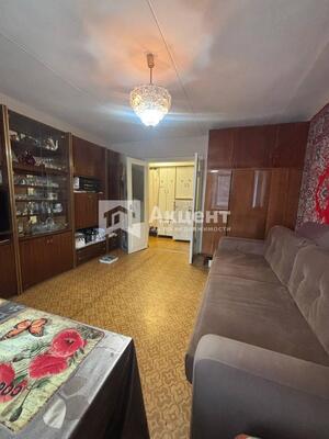 Продам трехкомнатную (3-комн.) квартиру, Жарова ул, 8, Иваново г