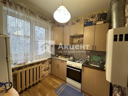 Продам двухкомнатную (2-комн.) квартиру, Маршала Василевского ул, 2, Иваново г