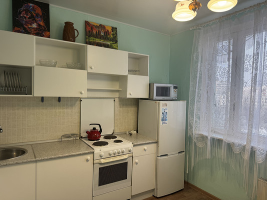 Продам трехкомнатную (3-комн.) квартиру, Профсоюзная ул, 128, Москва г