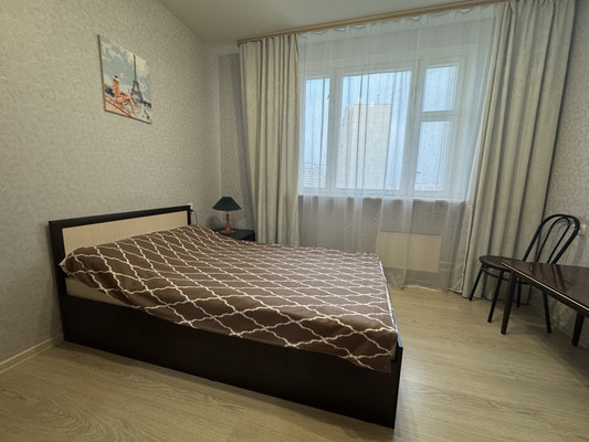 Продам трехкомнатную (3-комн.) квартиру, Профсоюзная ул, 128, Москва г