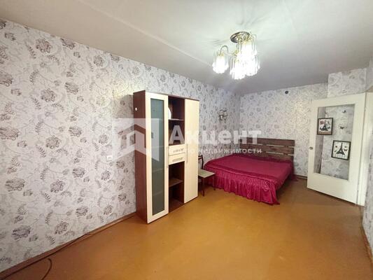 Сдам однокомнатную (1-комн.) квартиру, Парижской Коммуны ул, 24, Иваново г