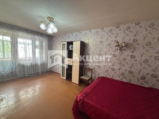 Сдам однокомнатную (1-комн.) квартиру, Парижской Коммуны ул, 24, Иваново г