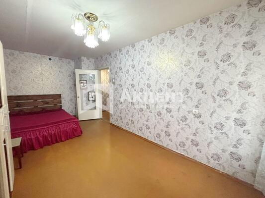 Сдам однокомнатную (1-комн.) квартиру, Парижской Коммуны ул, 24, Иваново г