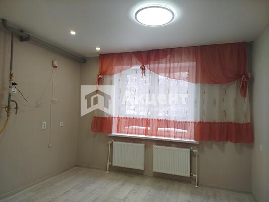 Продам трехкомнатную (3-комн.) квартиру, 1-я Нагорная ул, 11, Иваново г