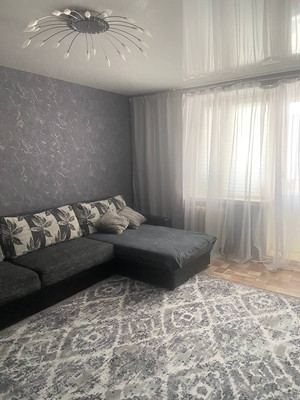 Продам двухкомнатную (2-комн.) квартиру, Ямашева пр-кт, 1019, Казань г