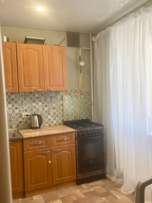 Продам двухкомнатную (2-комн.) квартиру, Ямашева пр-кт, 1019, Казань г