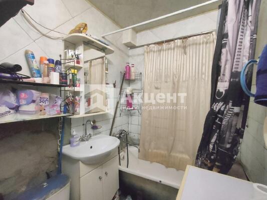 Продам двухкомнатную (2-комн.) квартиру, Диановых ул, 12, Иваново г