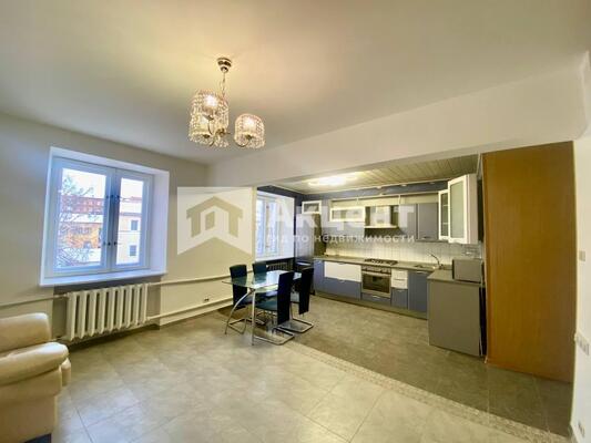 Продам трехкомнатную (3-комн.) квартиру, Набережная ул, 5, Иваново г