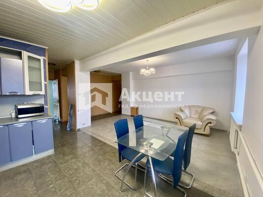 Продам трехкомнатную (3-комн.) квартиру, Набережная ул, 5, Иваново г