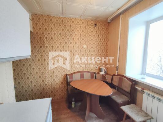 Продам однокомнатную (1-комн.) квартиру, Строителей пр-кт, 114, Иваново г