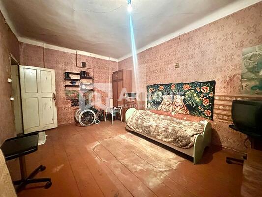 Продам комнату в 4-комн. квартире, Красных Зорь ул, 1, Иваново г