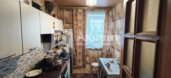 Продам трехкомнатную (3-комн.) квартиру, Каравайковой ул, 50, Иваново г