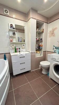 Продам трехкомнатную (3-комн.) квартиру, Дунаева ул, 15, Иваново г