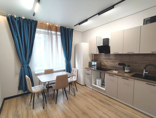 Продам однокомнатную (1-комн.) квартиру, Красносельское ш, 4ак1, Гатчина г