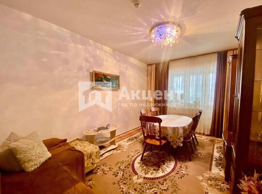 Продам трехкомнатную (3-комн.) квартиру, Московский мкр, 8, Иваново г