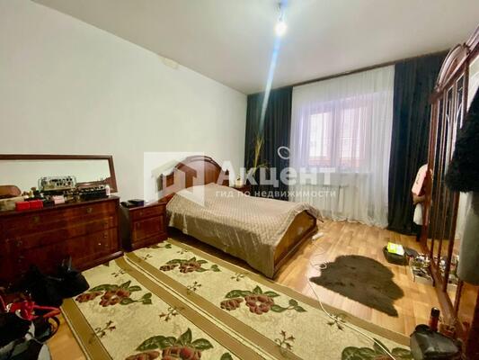 Продам трехкомнатную (3-комн.) квартиру, Московский мкр, 8, Иваново г