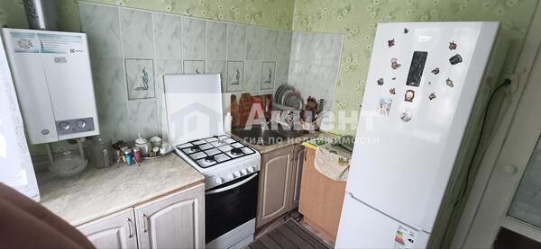 Продам двухкомнатную (2-комн.) квартиру, Академическая ул, 18, Иваново г