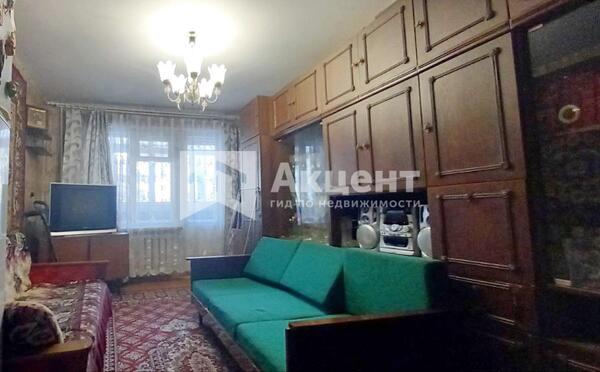 Продам двухкомнатную (2-комн.) квартиру, Шубиных ул, 22А, Иваново г