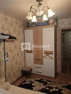 Продам двухкомнатную (2-комн.) квартиру, Александра Кувшинова ул, 1, Просторный мкр