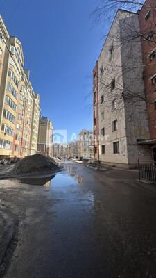 Продам трехкомнатную (3-комн.) квартиру, Танкиста Александрова ул, 3А, Иваново г