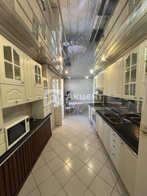 Продам трехкомнатную (3-комн.) квартиру, Танкиста Александрова ул, 3А, Иваново г