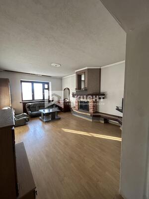 Продам трехкомнатную (3-комн.) квартиру, Танкиста Александрова ул, 3А, Иваново г