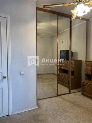 Продам трехкомнатную (3-комн.) квартиру, Танкиста Александрова ул, 3А, Иваново г