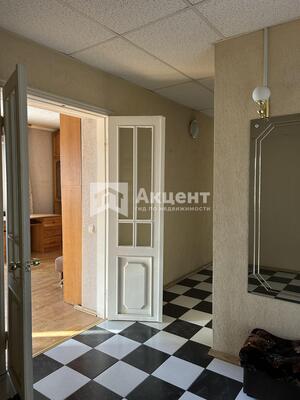 Продам трехкомнатную (3-комн.) квартиру, Танкиста Александрова ул, 3А, Иваново г