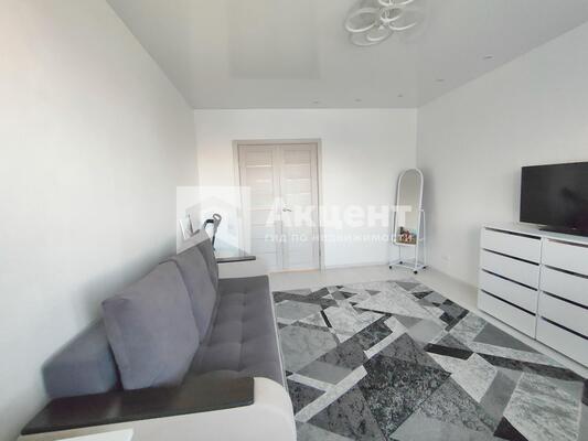 Продам трехкомнатную (3-комн.) квартиру, Танкиста Белороссова ул, 2, Иваново г