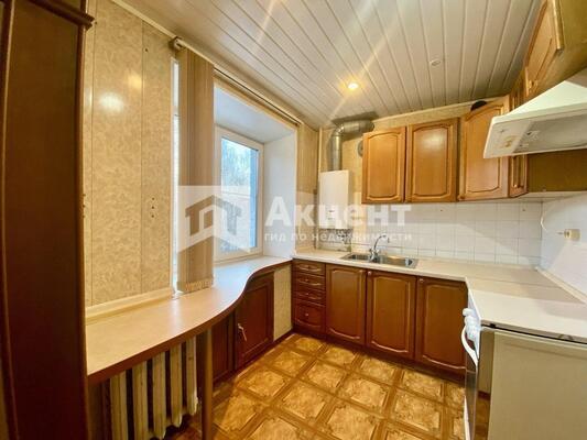 Продам трехкомнатную (3-комн.) квартиру, 30-й мкр, 2, Иваново г