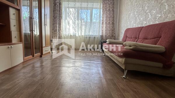 Продам однокомнатную (1-комн.) квартиру, Парижской Коммуны ул, 15, Иваново г