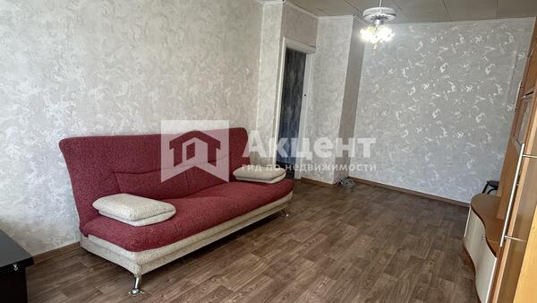 Продам однокомнатную (1-комн.) квартиру, Парижской Коммуны ул, 15, Иваново г