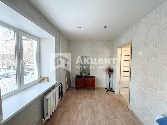 Продам трехкомнатную (3-комн.) квартиру, Окуловой ул, 74, Иваново г