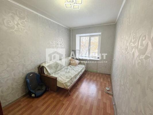 Продам трехкомнатную (3-комн.) квартиру, Окуловой ул, 74, Иваново г