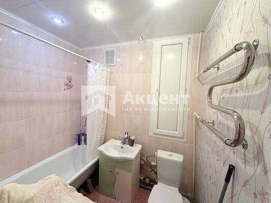 Продам трехкомнатную (3-комн.) квартиру, Окуловой ул, 74, Иваново г