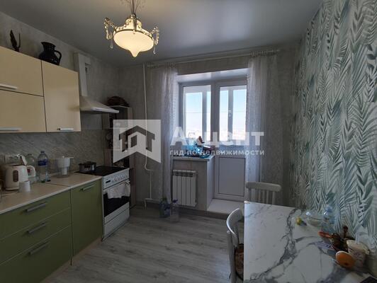 Продам трехкомнатную (3-комн.) квартиру, Новая ул, 15, Иваново г