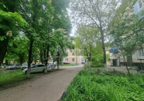 Продам однокомнатную (1-комн.) квартиру, Октябрьская ул, 455, Ессентуки г