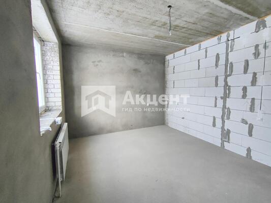 Продам однокомнатную (1-комн.) квартиру, Ивана Швецова ул, 7, Просторный мкр