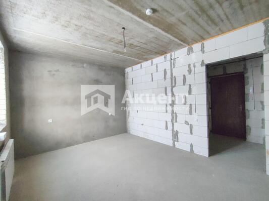 Продам однокомнатную (1-комн.) квартиру, Ивана Швецова ул, 7, Просторный мкр